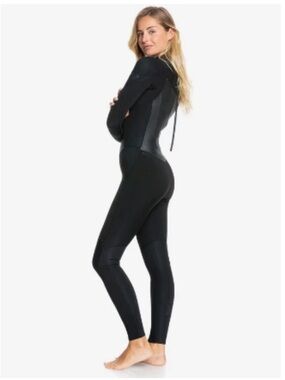 Roxy girls Syncro 3/2mm Back Zip Full Body Wetsuit black grey size 8 - worn once